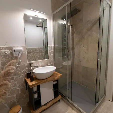 Center Boutique Sul Fiume Apartment *